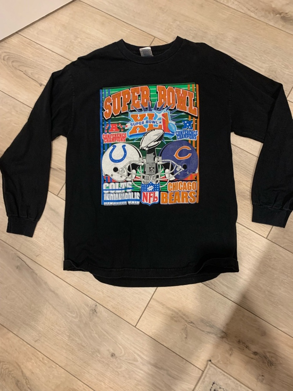 Black Long Sleeve Graphic Team History Tee - Colts & Bears